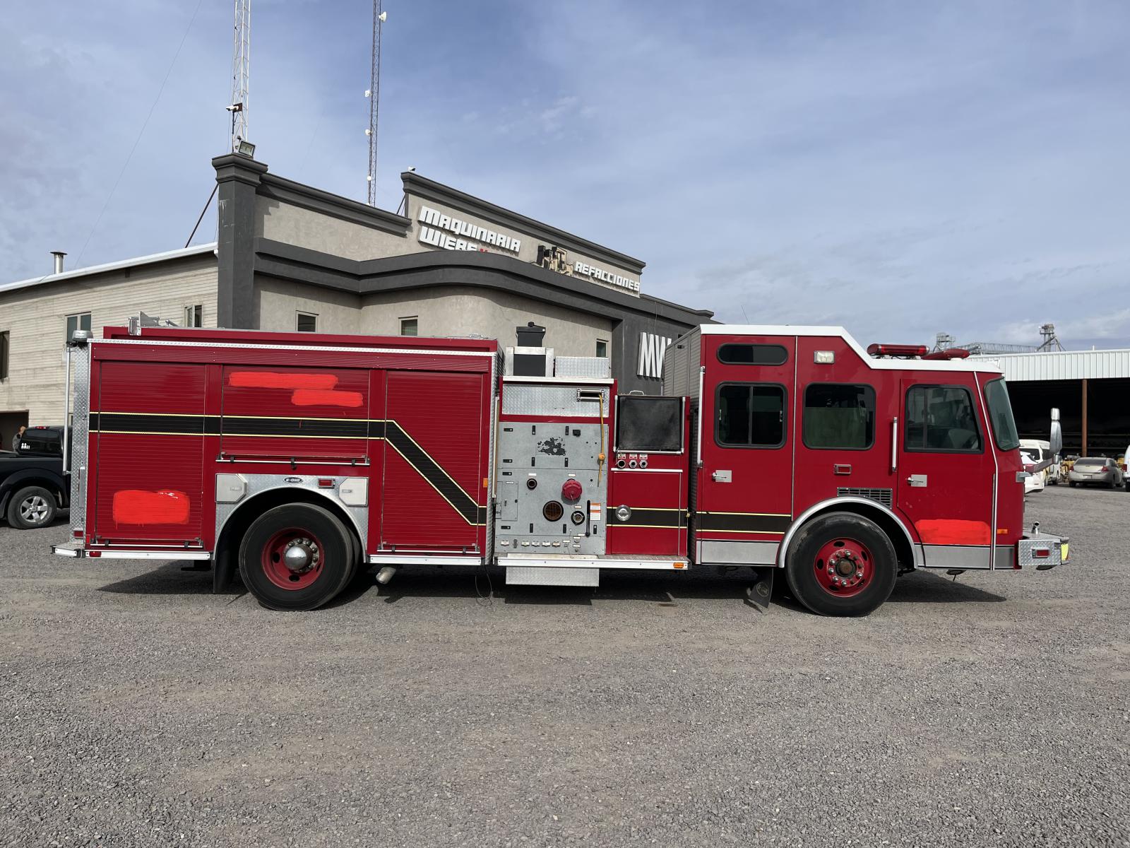 E-ONE FIRE APPARATUS